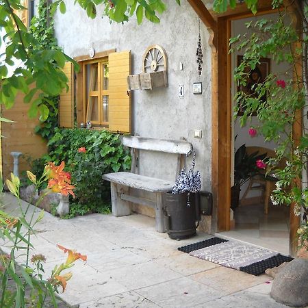 B&B Artemia Trento Bagian luar foto